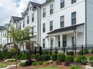 4148 Alexander View Dr, Charlotte, NC 28226