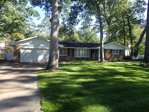 3rd image of 56928 Inwood Ct