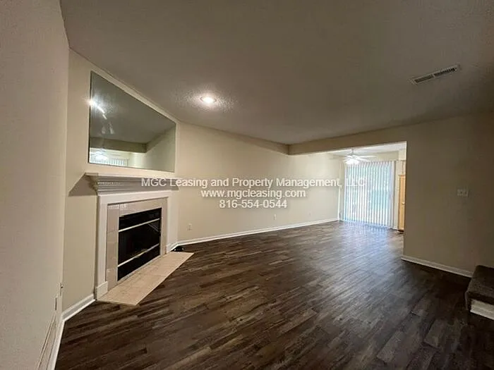 1845 NE Knollbrook St — Photo 9