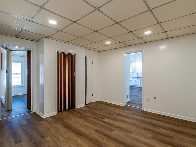 214 Mifflin St #2 — Photo 9