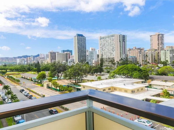 509 University Ave APT 601, Honolulu, HI 96826