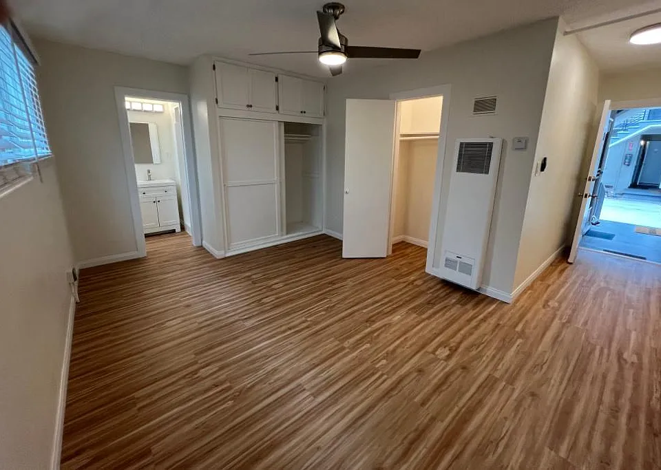 4710 Vantage Ave #2