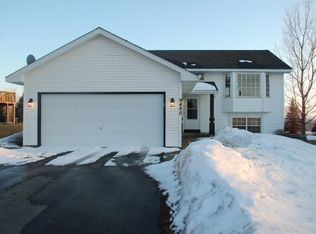 9480 Jergen Pl S, Cottage Grove, MN 55016