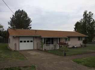 858 SW Maple St, Dallas, OR 97338