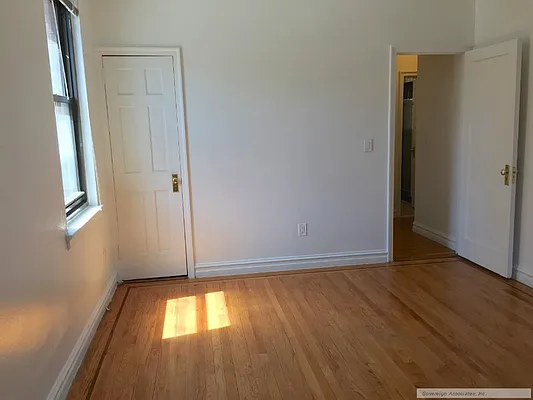 Rented by Sovereign Associates | media 34