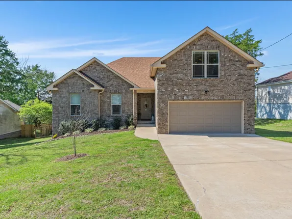 1428 Pawnee Trl, Madison, TN 37115
