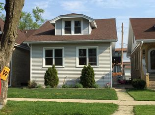 6670 W Raven St, Chicago, IL 60631