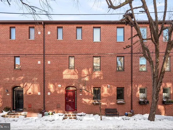 2024 Naudain St, Philadelphia, PA 19146