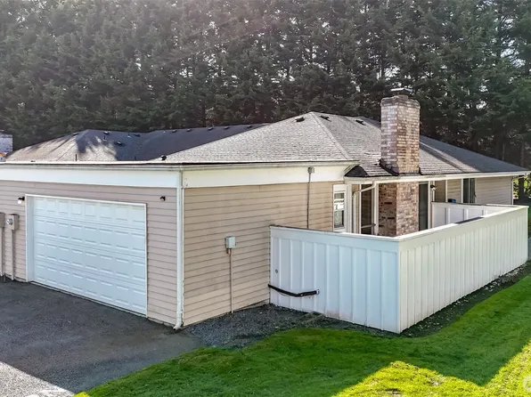 8630 Onyx Drive SW #D, Lakewood, WA 98498