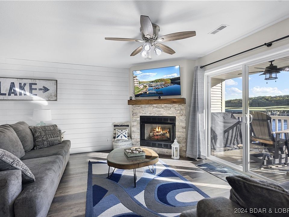 1st image of 4800 Eagleview Dr Unit 312