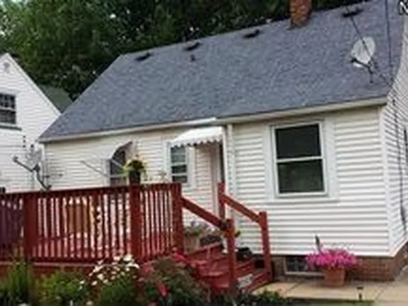 17405 Flamingo Ave, Cleveland, OH 44135