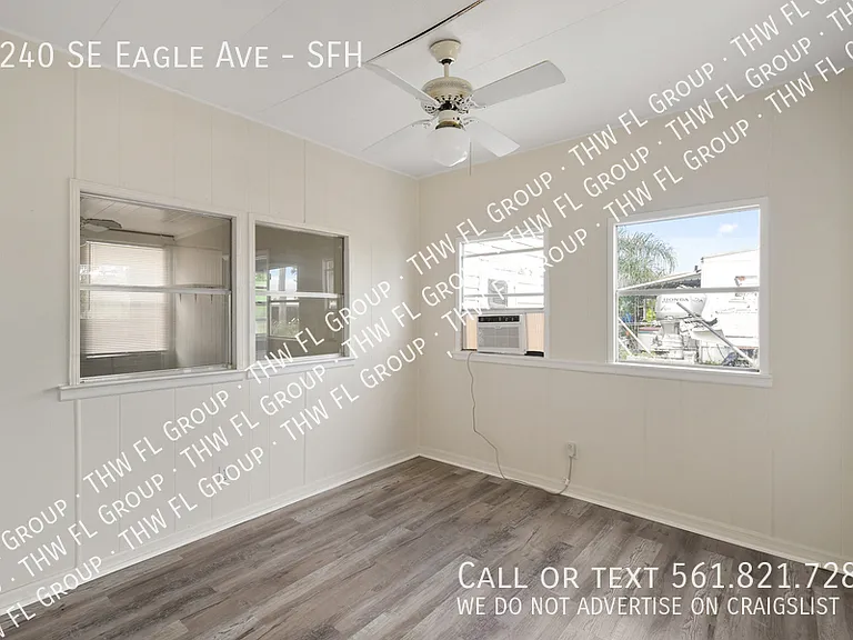 8240 SE Eagle Ave #SFH — Photo 4