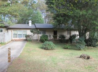 2826 Deshong Dr, Stone Mountain, GA 30087