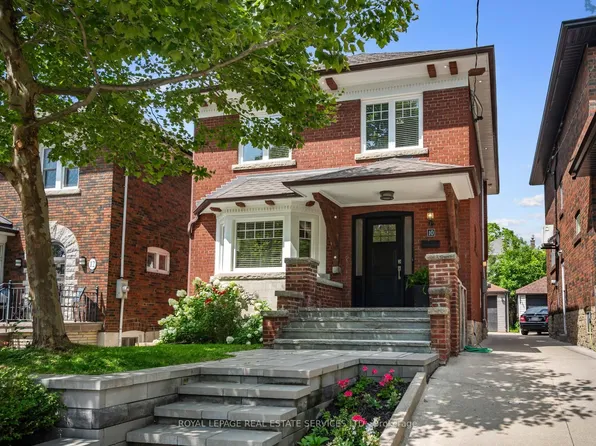 10 Elora Rd, Toronto, ON M6P 3H6