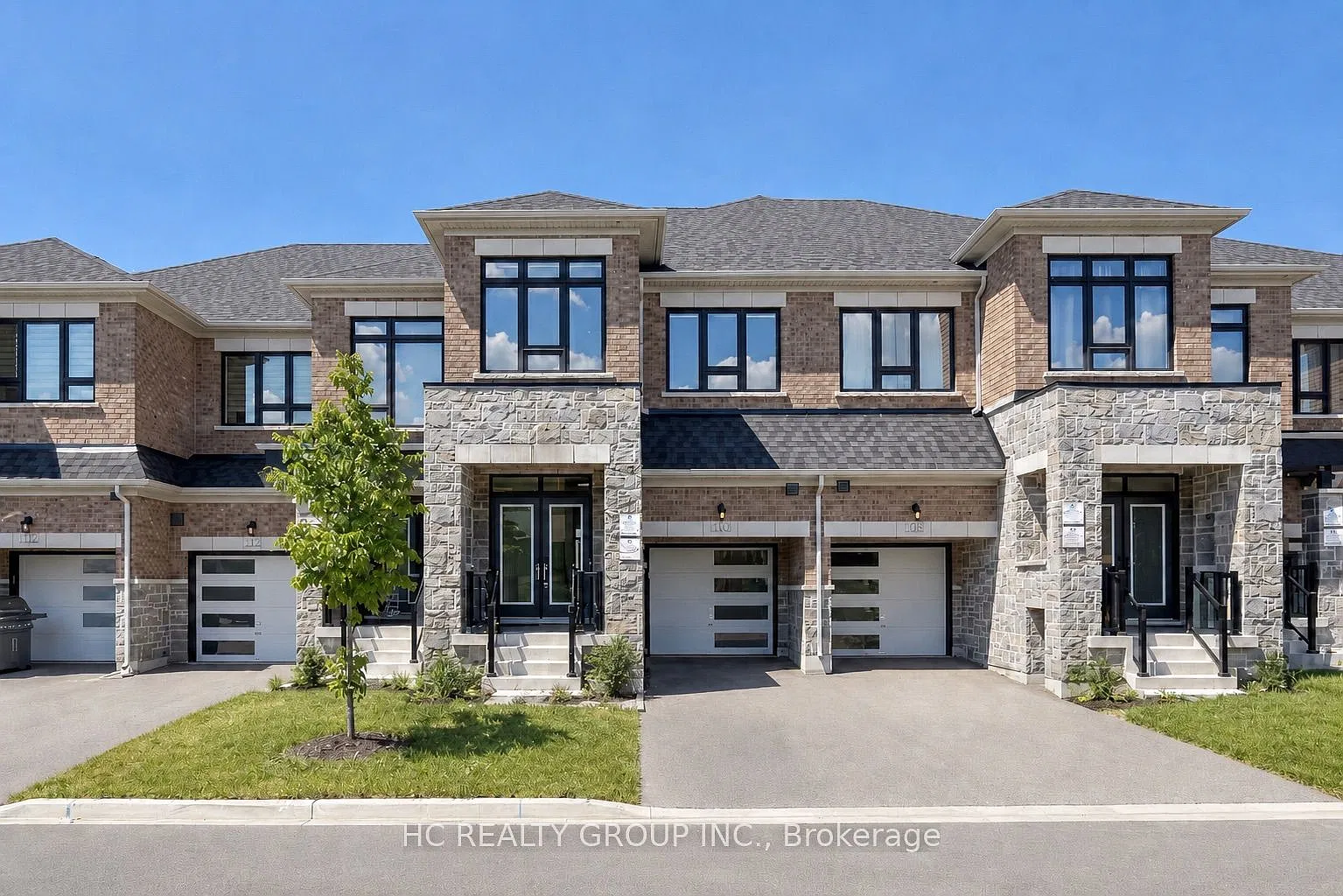 4 bed, $3,500 — Photo 1