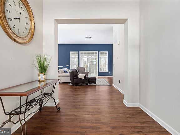 4th image of 47 Hickory Shaft Ct