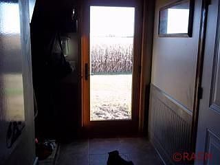 4th image of 340 12th Ave S