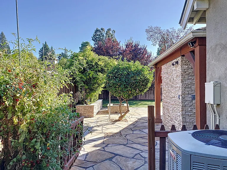 254 Gil Blas Rd — Photo 18