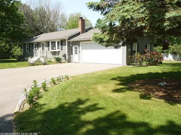 72 West St, Biddeford, ME 04005