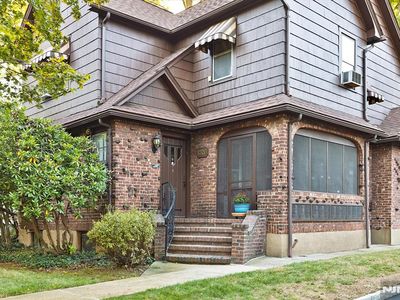 1328 Taft Rd, Teaneck, NJ, 07666