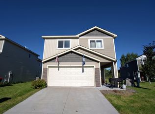 310 Pinto Cir, Braham, MN 55006