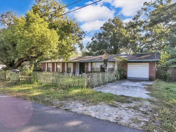 10121 N Aster Ave, Tampa, FL 33612