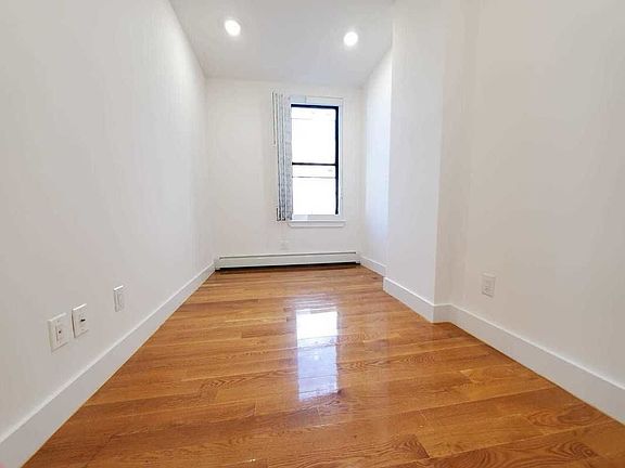 4th image of 2041 Adam C Powell Blvd #3E