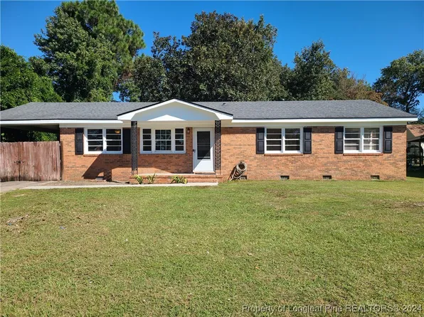 1505 Grandview Dr, Fayetteville, NC 28314