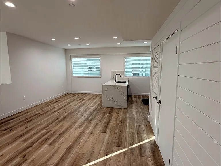14662 W Sara Ln #14662 — Photo 11