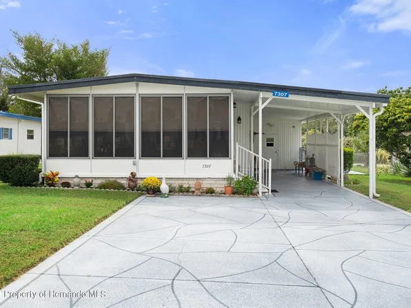 7307 Fairlane Ave, Brooksville, FL 34613