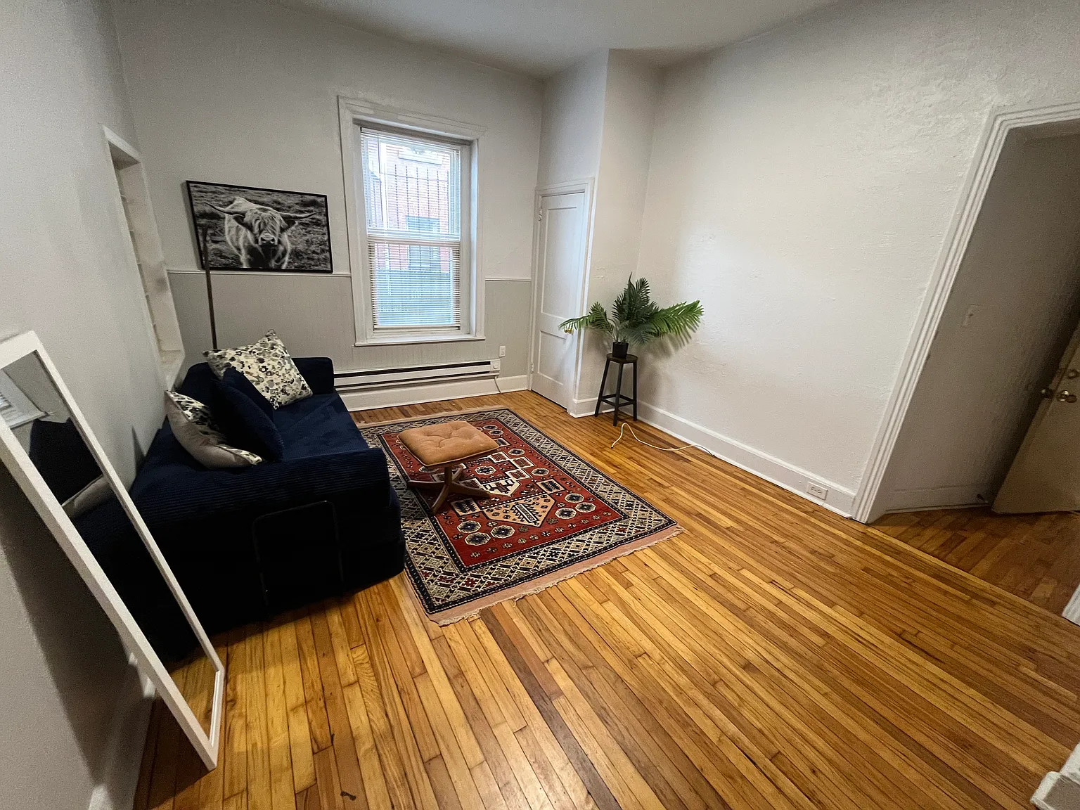 2 bed, 800 sqft, $1,400 — Photo 2
