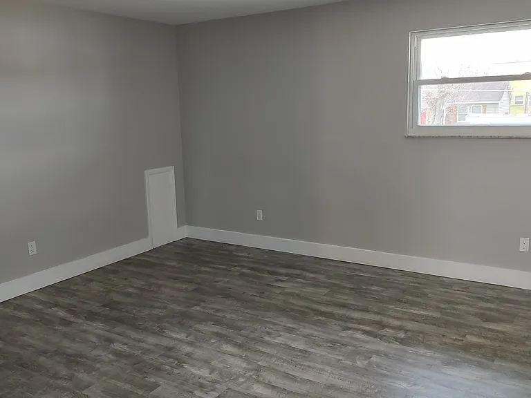 639 Russian St #9 — Photo 3