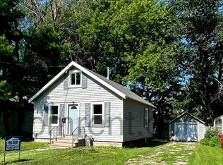 1207 9th St NE, Austin, MN 55912
