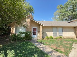 4244 Wembleton Cir, Norman, OK 73072