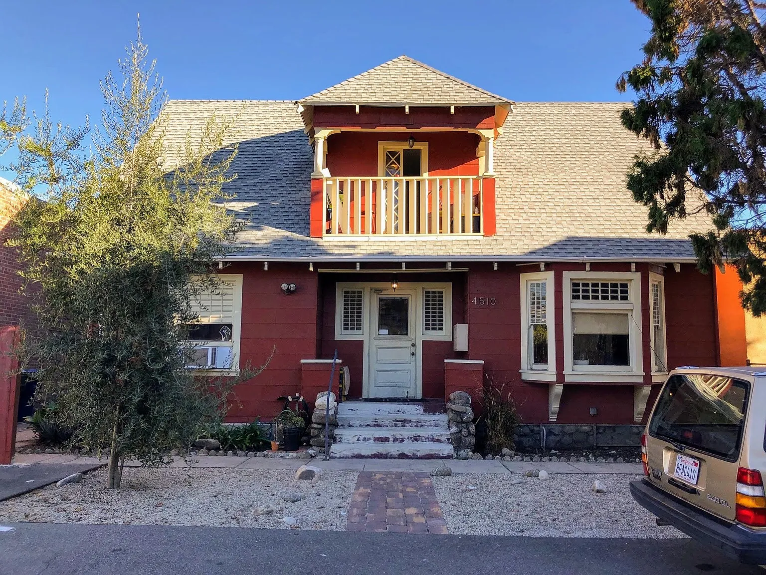 4510 N Figueroa St — Photo 1
