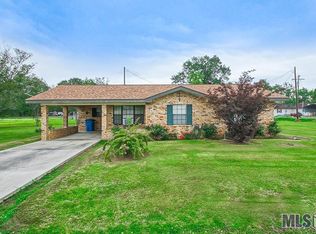 8438 Park St, Livonia, LA 70755