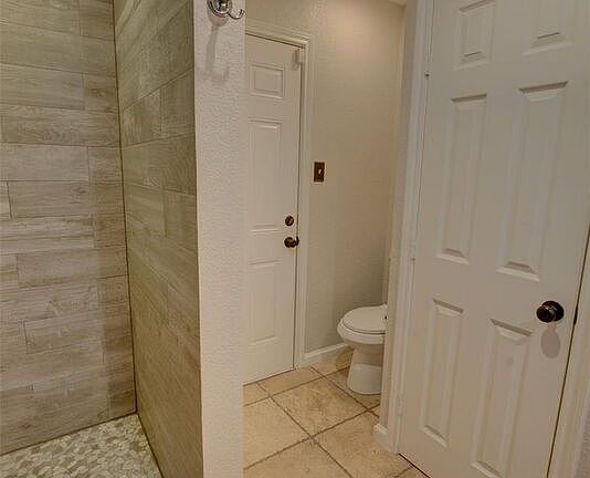 5th image of 1212 Marshalldale Dr