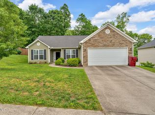1249 Hammett Rd, Johnson City, TN 37615