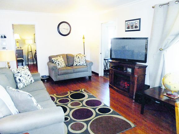 5th image of 1300 S Park Ave