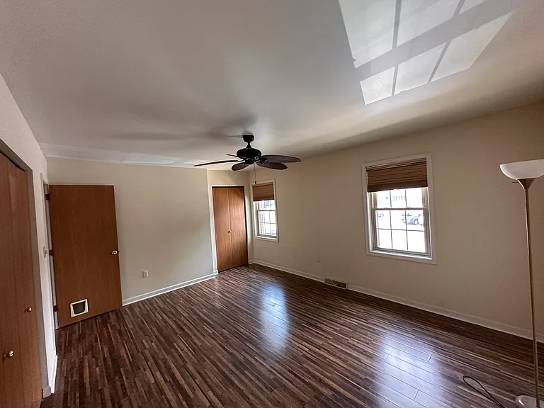 114 Millview Ct — Photo 15