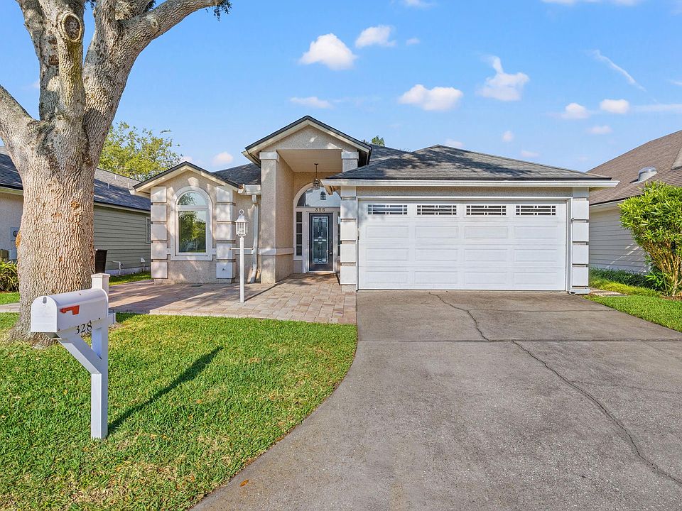 1st image of 328 Charlemagne Cir