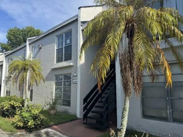 4425 TREEHOUSE Lane #29F, Tamarac, FL 33319