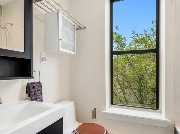 161 West 133rd Street 5B image 8 of 9