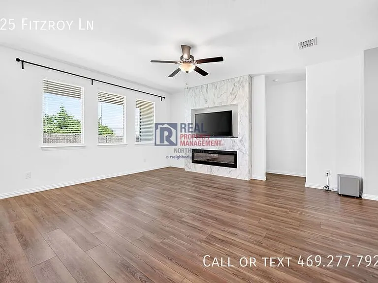 625 Fitzroy Ln — Photo 9