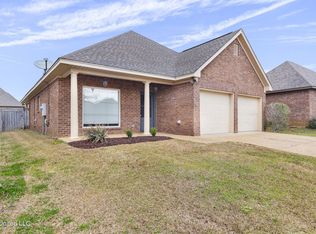 728 Chambord Dr, Brandon, MS 39042