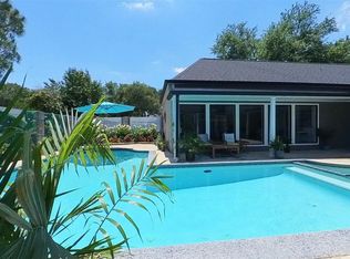 3339 Country Club Blvd, Stafford, TX 77477