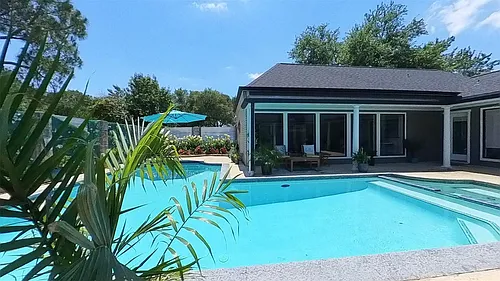 3339 Country Club Blvd Photo 1