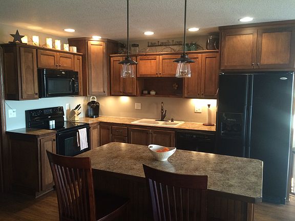 2nd image of 916 S 12th Ave