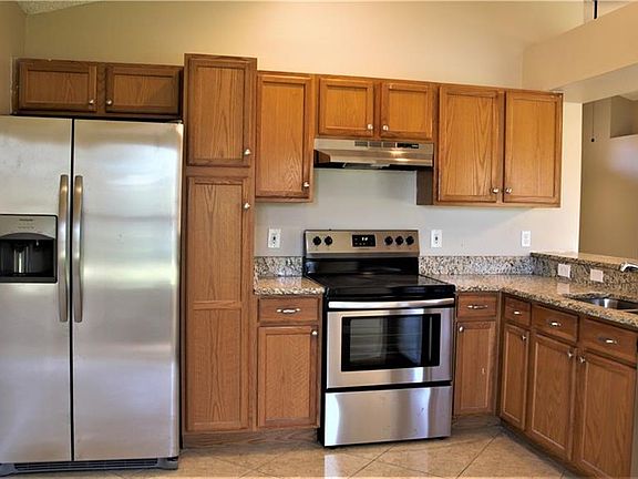 3rd image of 2907 Cool Breeze Cir