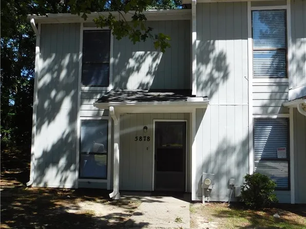 5878 Aftonshire Dr, Fayetteville, NC 28304